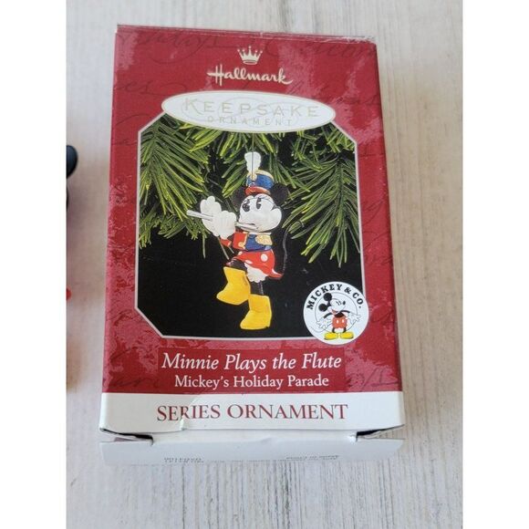 Hallmark 1998 Minnie plays the flute Mickey Mouse holiday parade ornament - Picture 3 of 7
